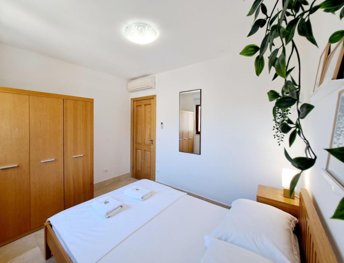 Apartment Carica Slatine Exteriér fotografie